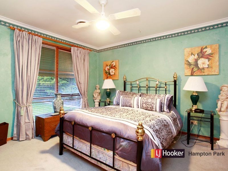 6 Beth Court, Hampton Park VIC 3976