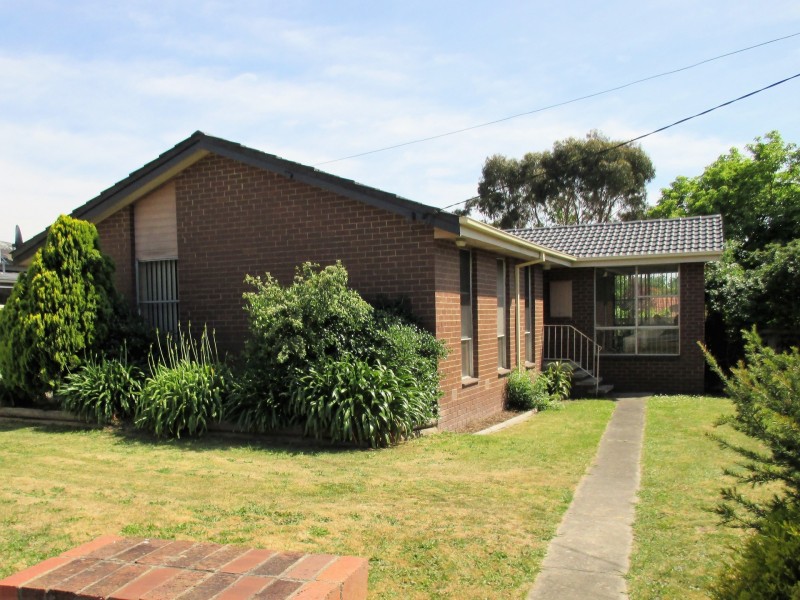 121 Somerville Road, Hampton Park VIC 3976