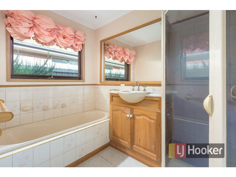 15 Garfield Court, Hampton Park VIC 3976