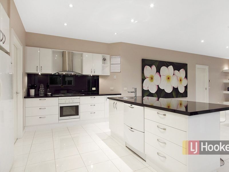 53-55 St Helens Crescent, Narre Warren North VIC 3804