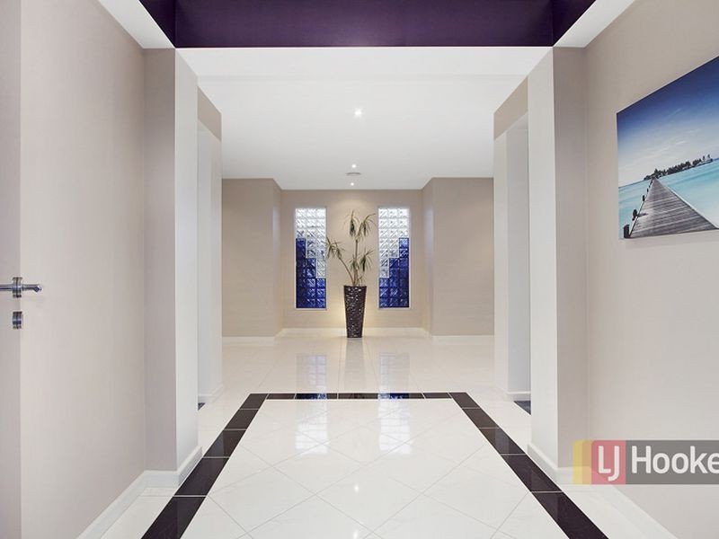 53-55 St Helens Crescent, Narre Warren North VIC 3804