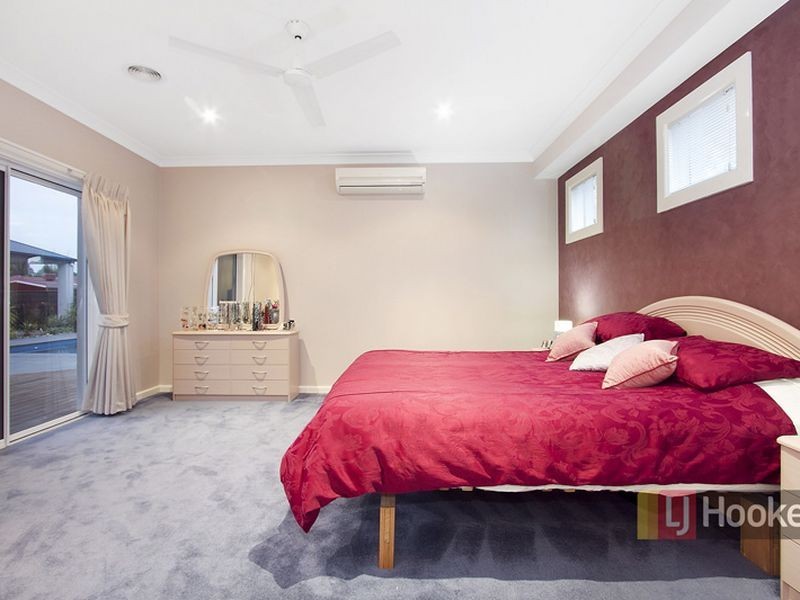 53-55 St Helens Crescent, Narre Warren North VIC 3804