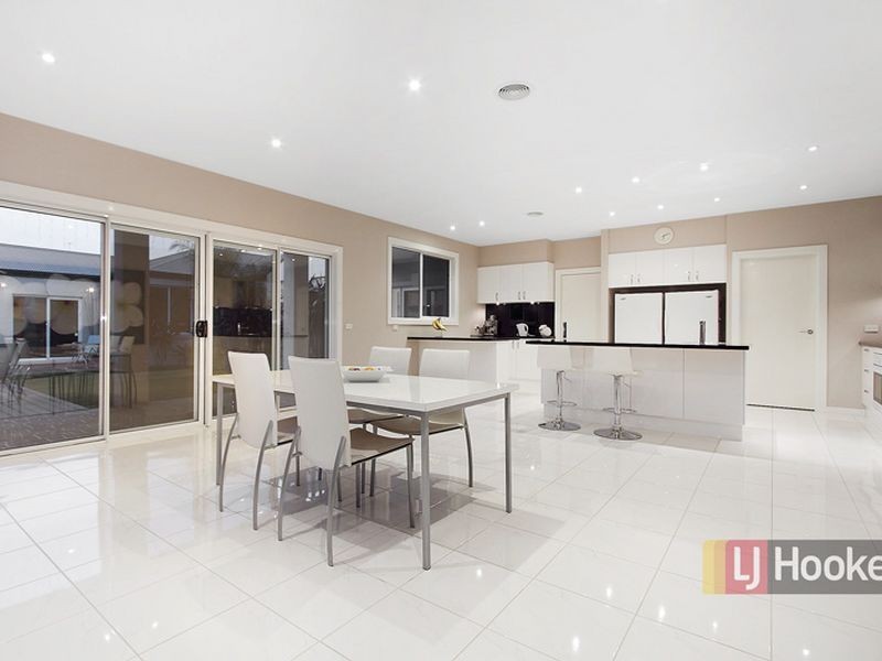 53-55 St Helens Crescent, Narre Warren North VIC 3804