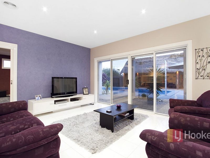 53-55 St Helens Crescent, Narre Warren North VIC 3804