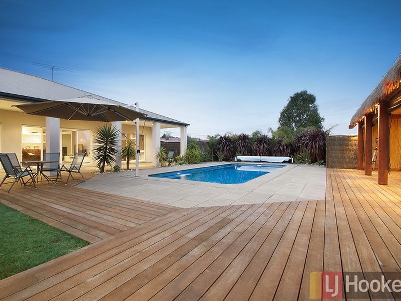 53-55 St Helens Crescent, Narre Warren North VIC 3804