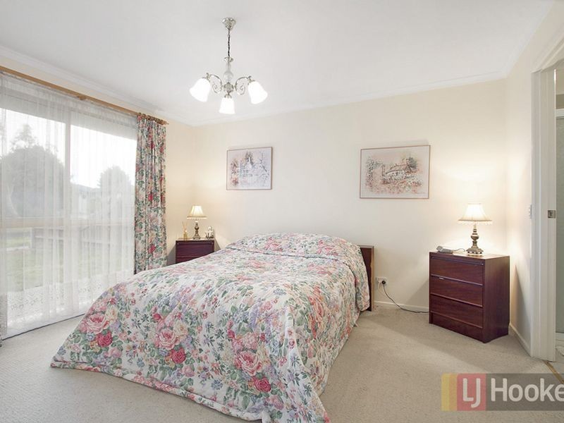 35 Ivan Crescent, Hampton Park VIC 3976