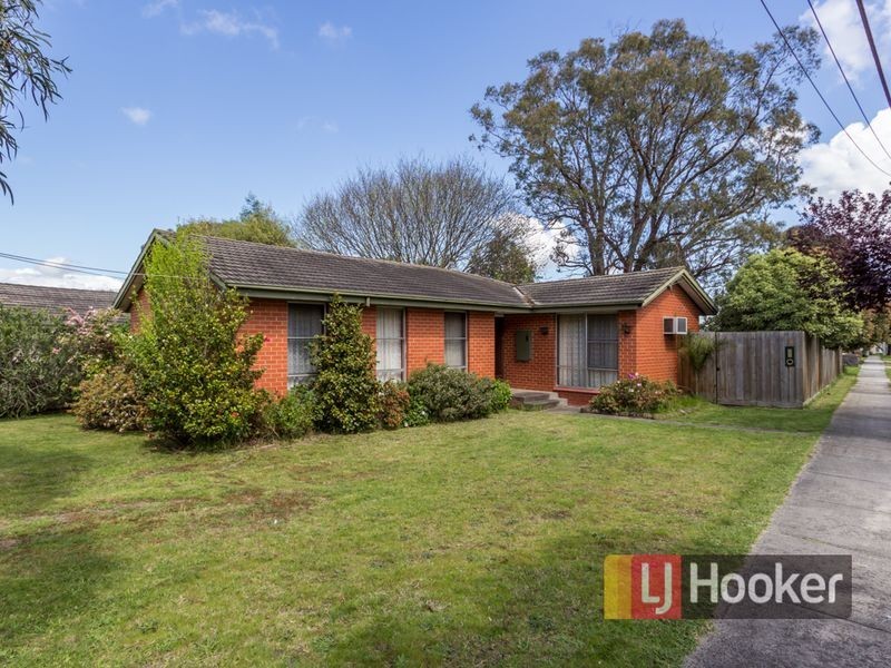 16 Hanley Street, Narre Warren VIC 3805