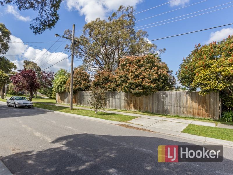 16 Hanley Street, Narre Warren VIC 3805