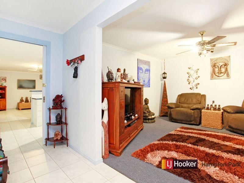 43 Chisholm Crescent, Narre Warren South VIC 3805