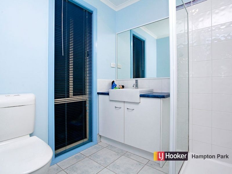 43 Chisholm Crescent, Narre Warren South VIC 3805