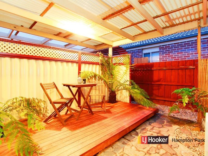 43 Chisholm Crescent, Narre Warren South VIC 3805