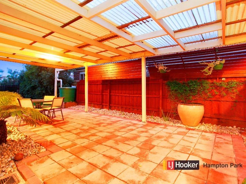 43 Chisholm Crescent, Narre Warren South VIC 3805