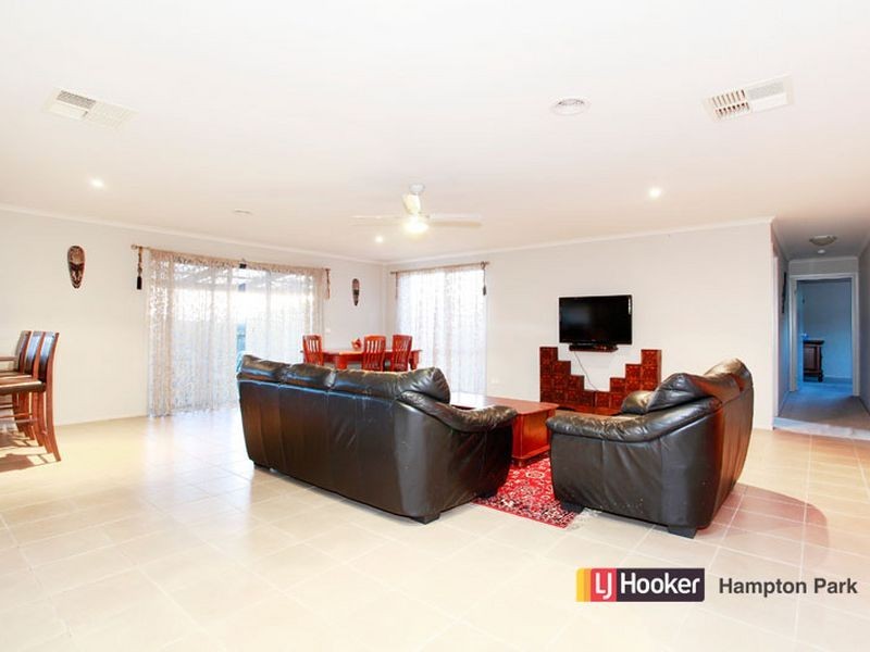 21 Fleur Court, Narre Warren South VIC 3805