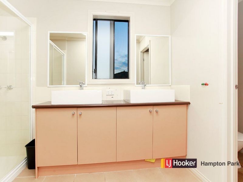 21 Fleur Court, Narre Warren South VIC 3805