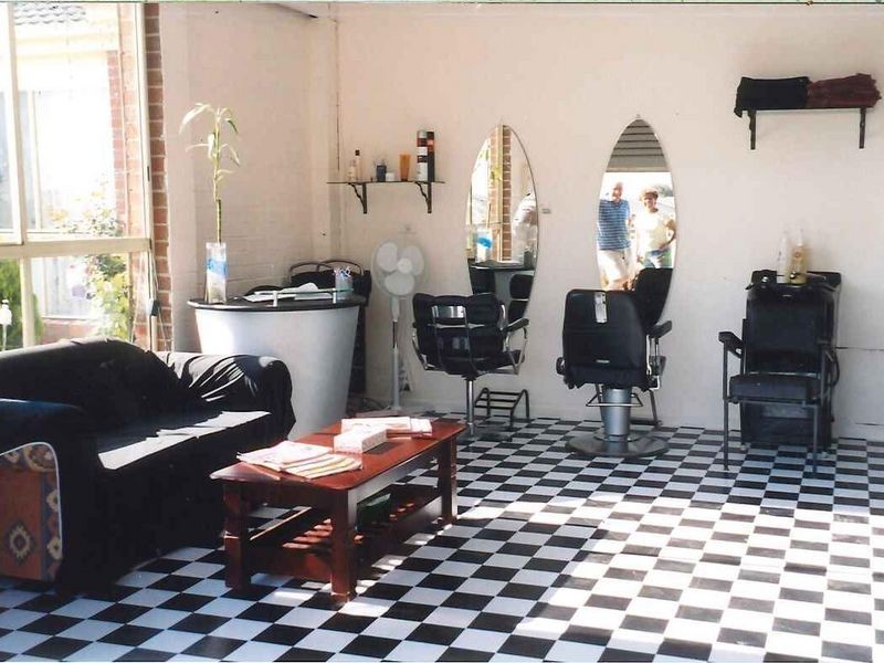 18 Redwood Avenue, Hampton Park VIC 3976