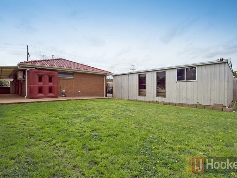 80 Warana Drive, Hampton Park VIC 3976
