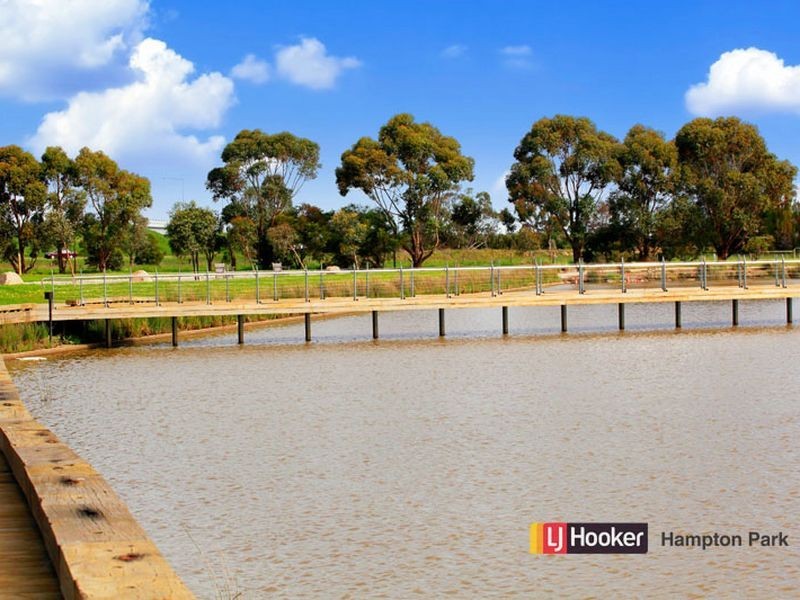 45 Cyan Crescent, Officer VIC 3809