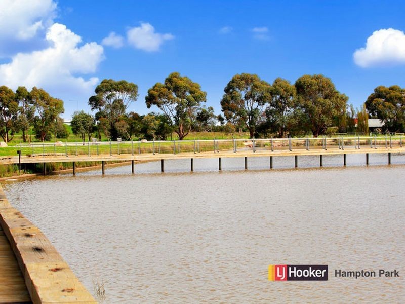 45 Cyan Crescent, Officer VIC 3809