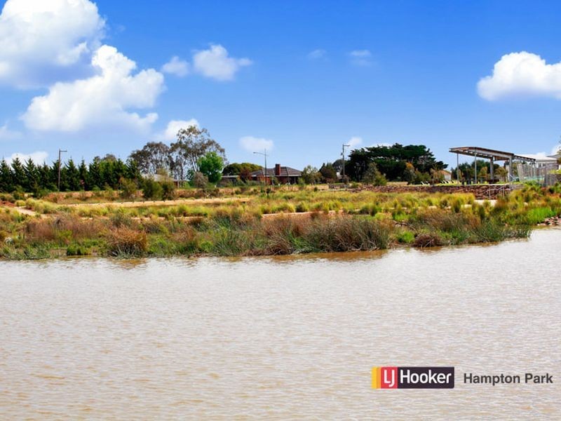 45 Cyan Crescent, Officer VIC 3809