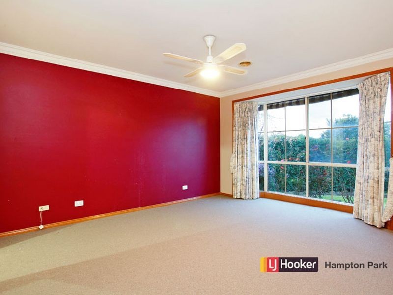 9 Norman Place, Narre Warren VIC 3805