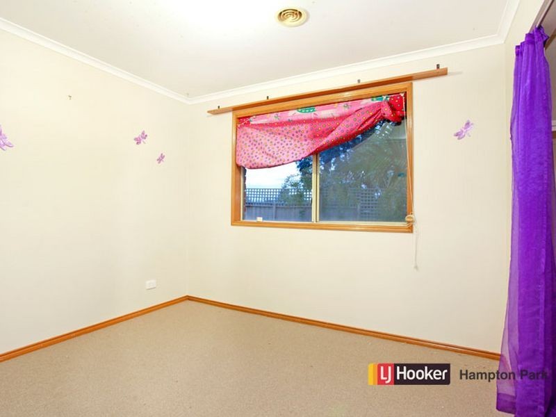 9 Norman Place, Narre Warren VIC 3805