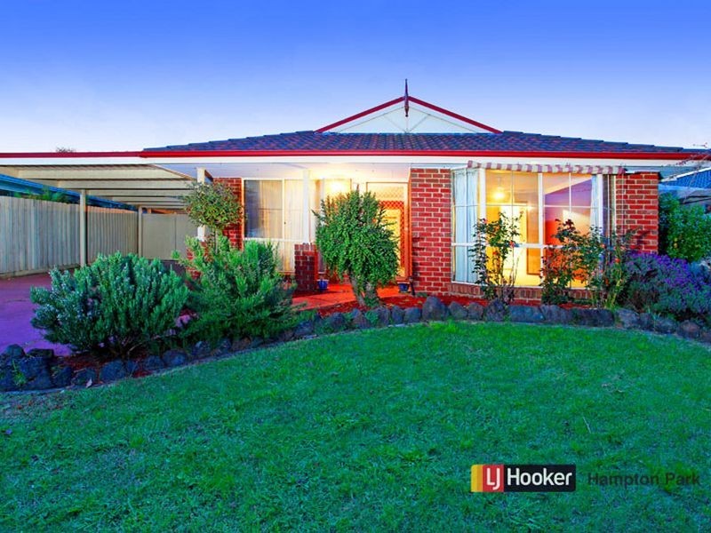 9 Norman Place, Narre Warren VIC 3805