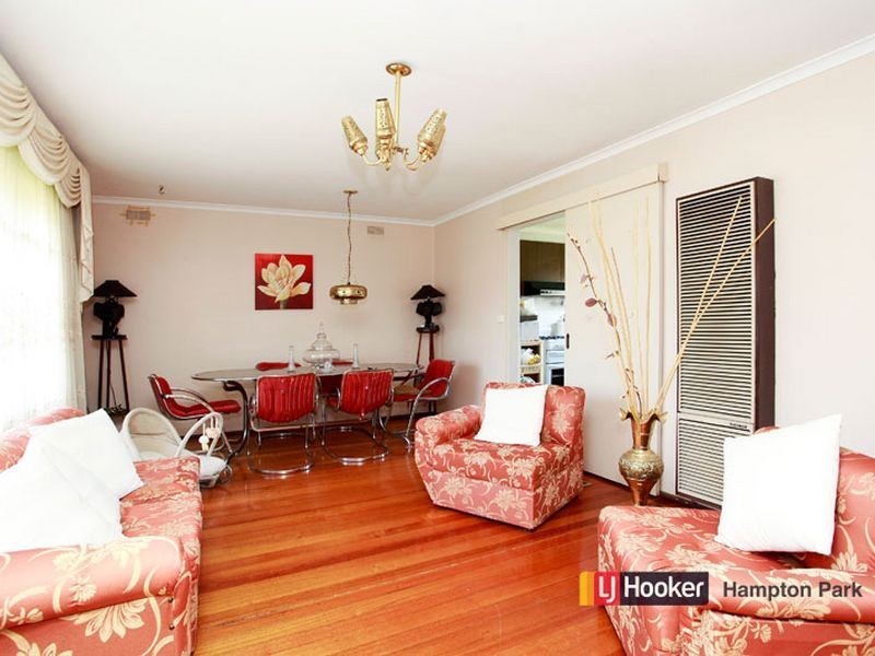 5 Dorothy Court, Hampton Park VIC 3976
