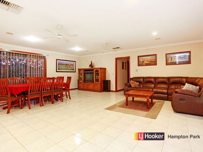 3 Dianna Court, Hampton Park VIC 3976