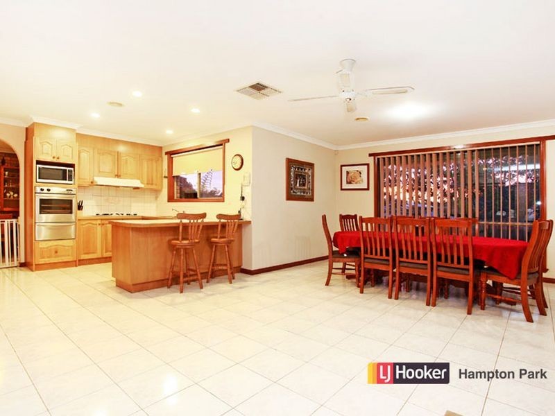 3 Dianna Court, Hampton Park VIC 3976