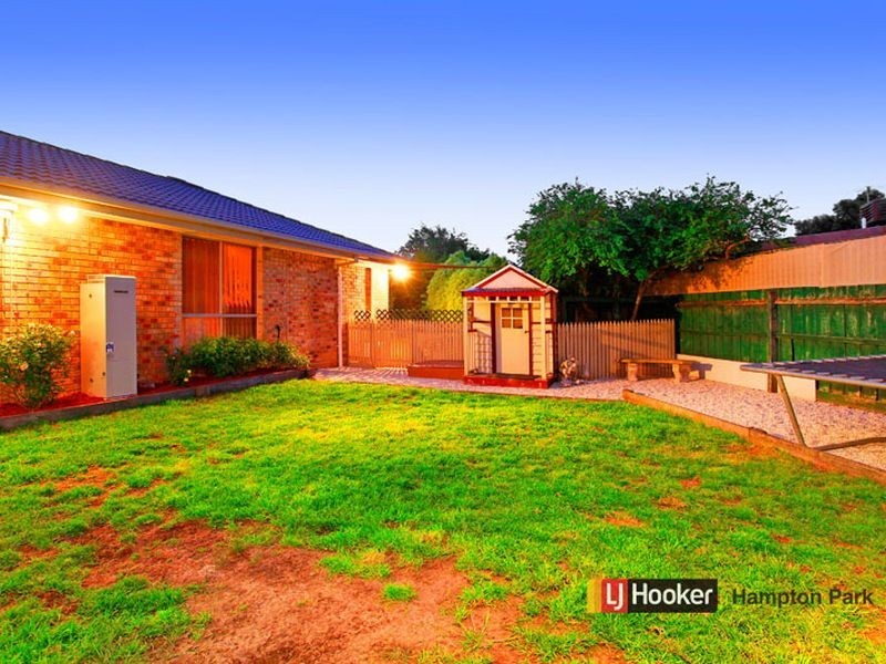3 Dianna Court, Hampton Park VIC 3976