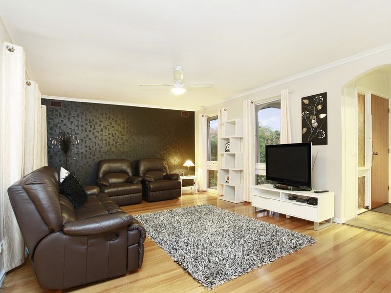 31 James Cook Drive, Cranbourne VIC 3977