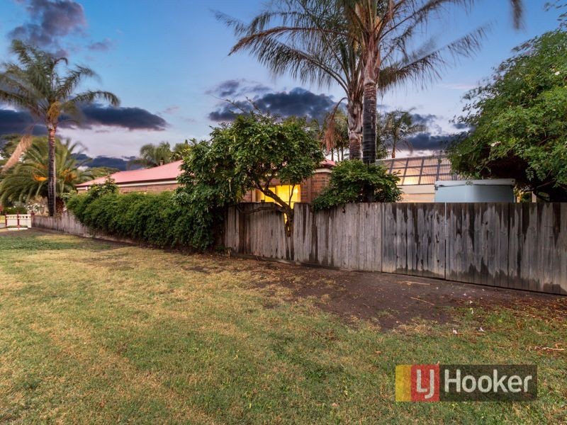 26 Ravensthorpe Crescent, Narre Warren VIC 3805