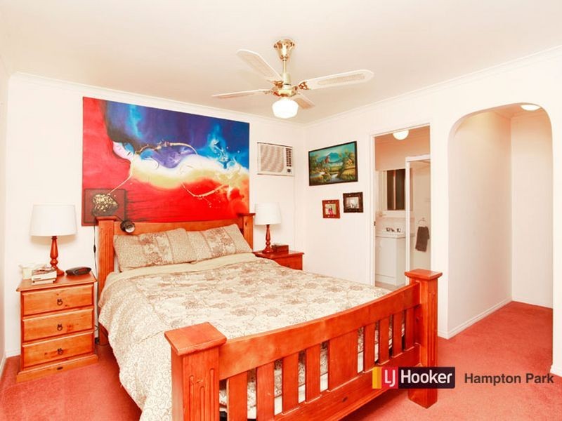 16 Eclipse Court, Hampton Park VIC 3976