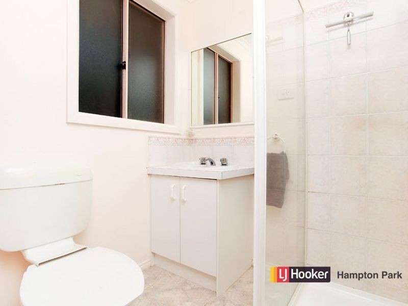 16 Eclipse Court, Hampton Park VIC 3976