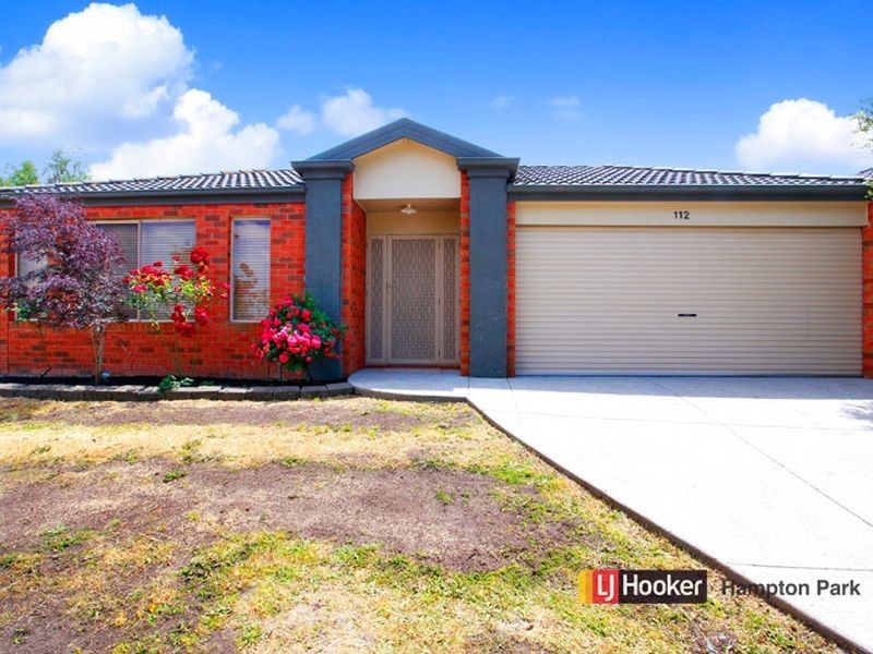 112 Langbourne Drive, Narre Warren South VIC 3805