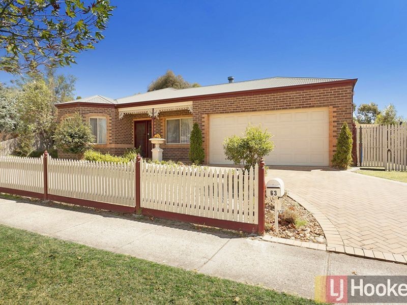 63 Wood Road, Narre Warren South VIC 3805