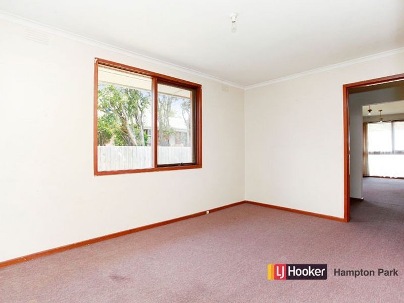 3 Outlook Drive, Hampton Park VIC 3976
