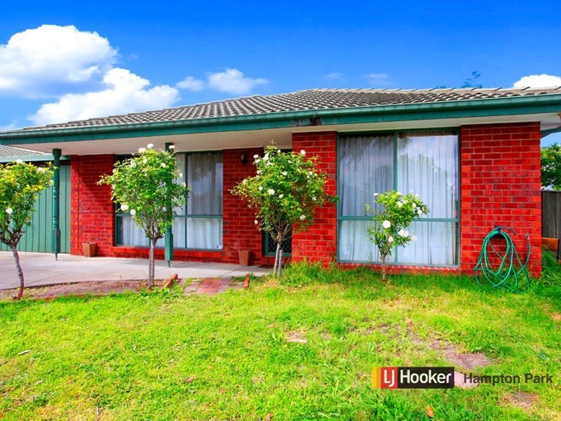 1 Bluegum Way, Hampton Park VIC 3976