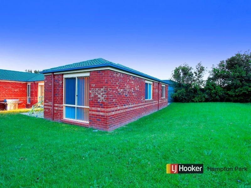 56 Tangerine Drive, Narre Warren South VIC 3805