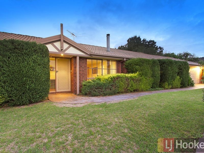 1 Garem Gam Wynd, Narre Warren South VIC 3805