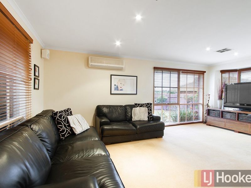 1 Garem Gam Wynd, Narre Warren South VIC 3805