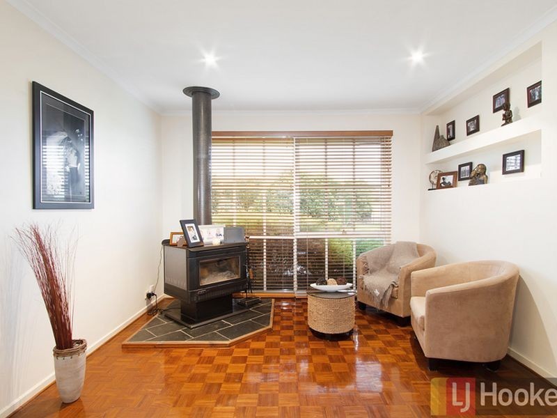 1 Garem Gam Wynd, Narre Warren South VIC 3805