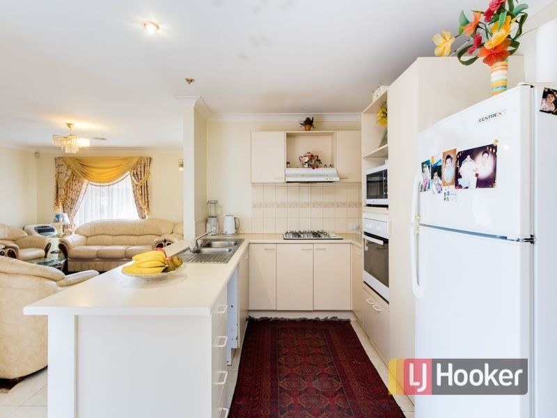 1 Baronet Walk, Narre Warren South VIC 3805