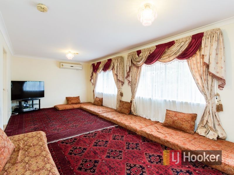 1 Baronet Walk, Narre Warren South VIC 3805