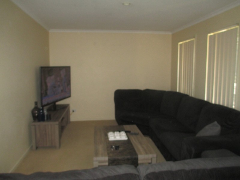 8 The Glade, Hampton Park VIC 3976