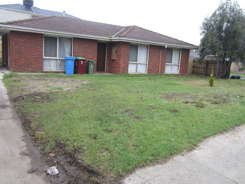 13 Saxonwood Drive, Narre Warren VIC 3805