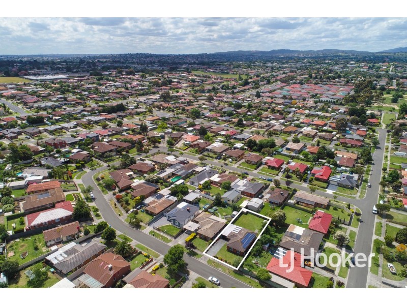 2 Eyebright Square, Hallam VIC 3803