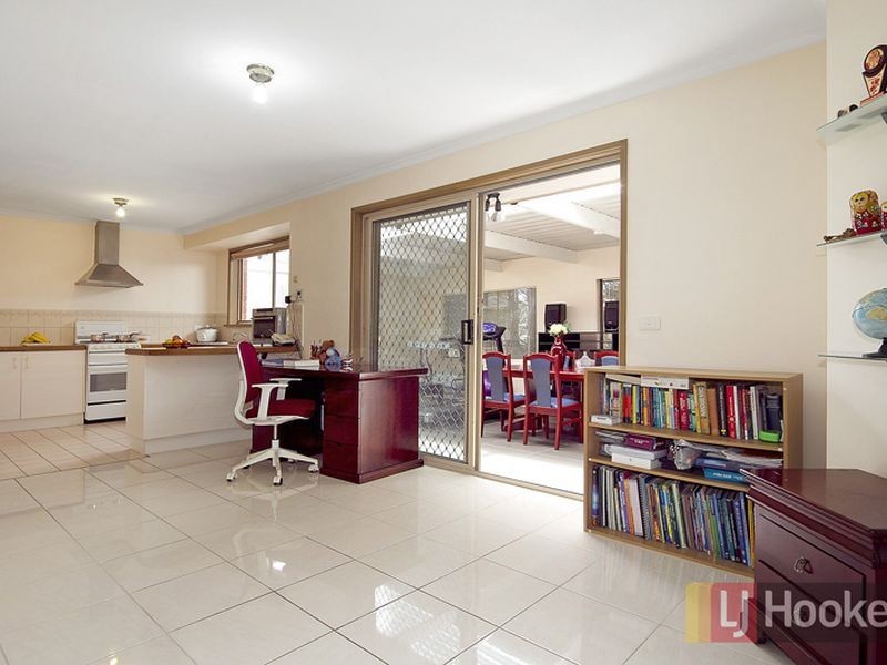 5 Sandhurst Mews, Hampton Park VIC 3976