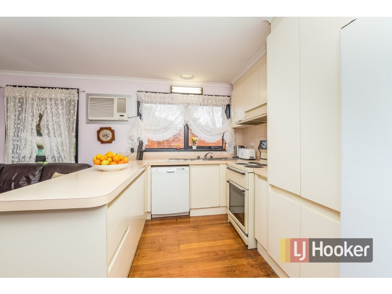 22 Ponto Court, Endeavour Hills VIC 3802