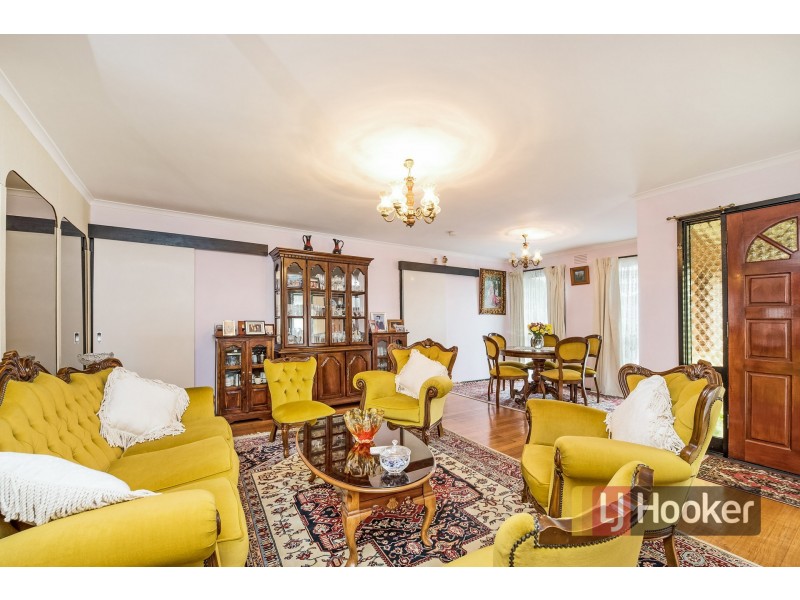 22 Ponto Court, Endeavour Hills VIC 3802